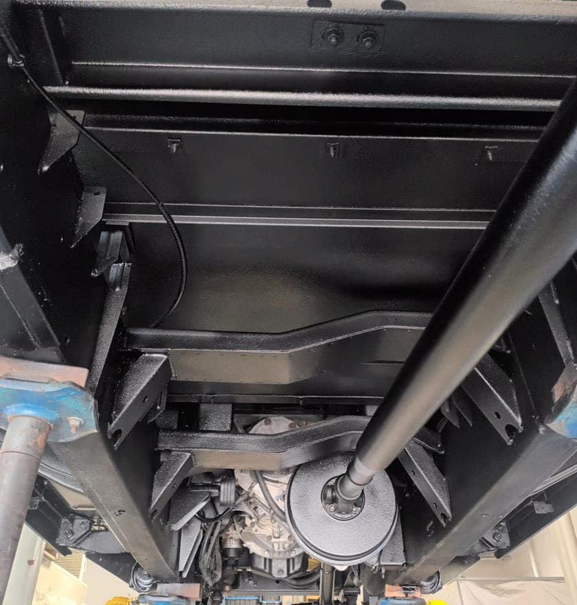 Defender floor and crossmember fully coated